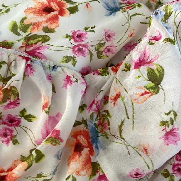 Floral Romper NWOT - Picture 11 of 12